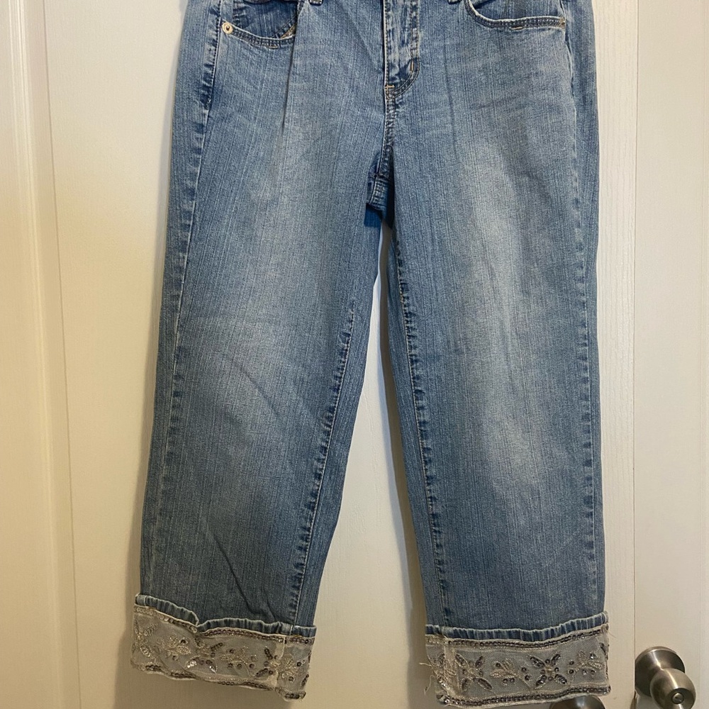 Apt. 9 Light Blue Cropped Jeans with Embellished Cuffs more like a capri